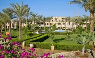 Tamra Beach Resort 4*
