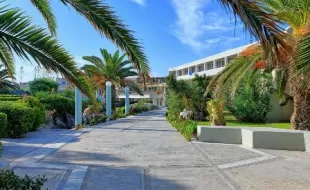 Santa Marina Resort & Spa 4*